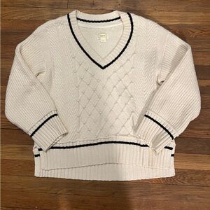 Maeve by Anthropologie Vneck Cable Knit Sweater